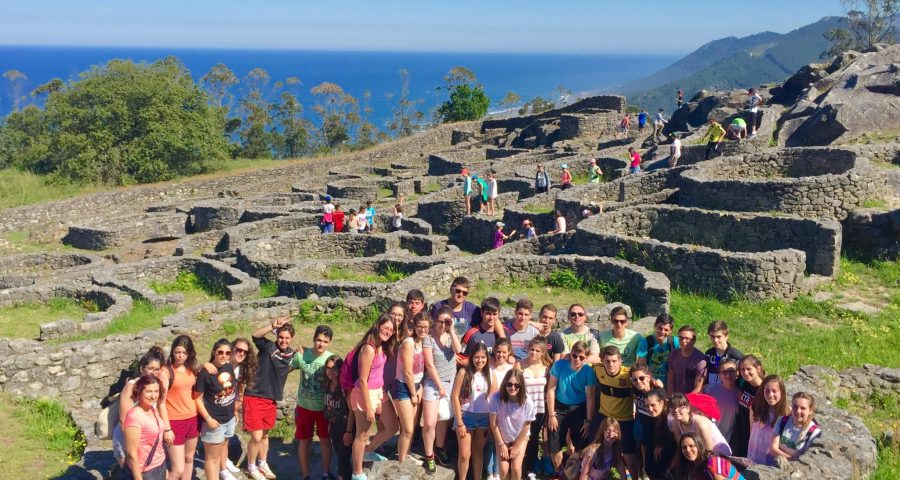 Guías De Turismo Para La Arqueología