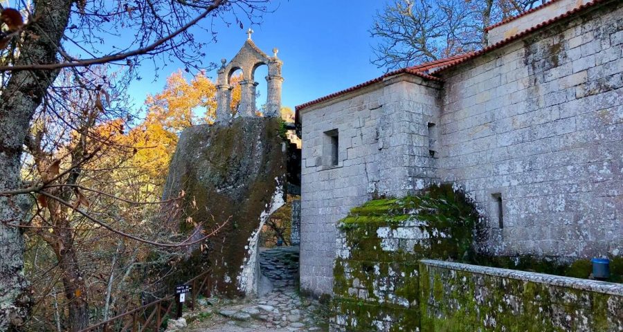 Monasteiro De San Pedro De Rocas Guíate Galicia