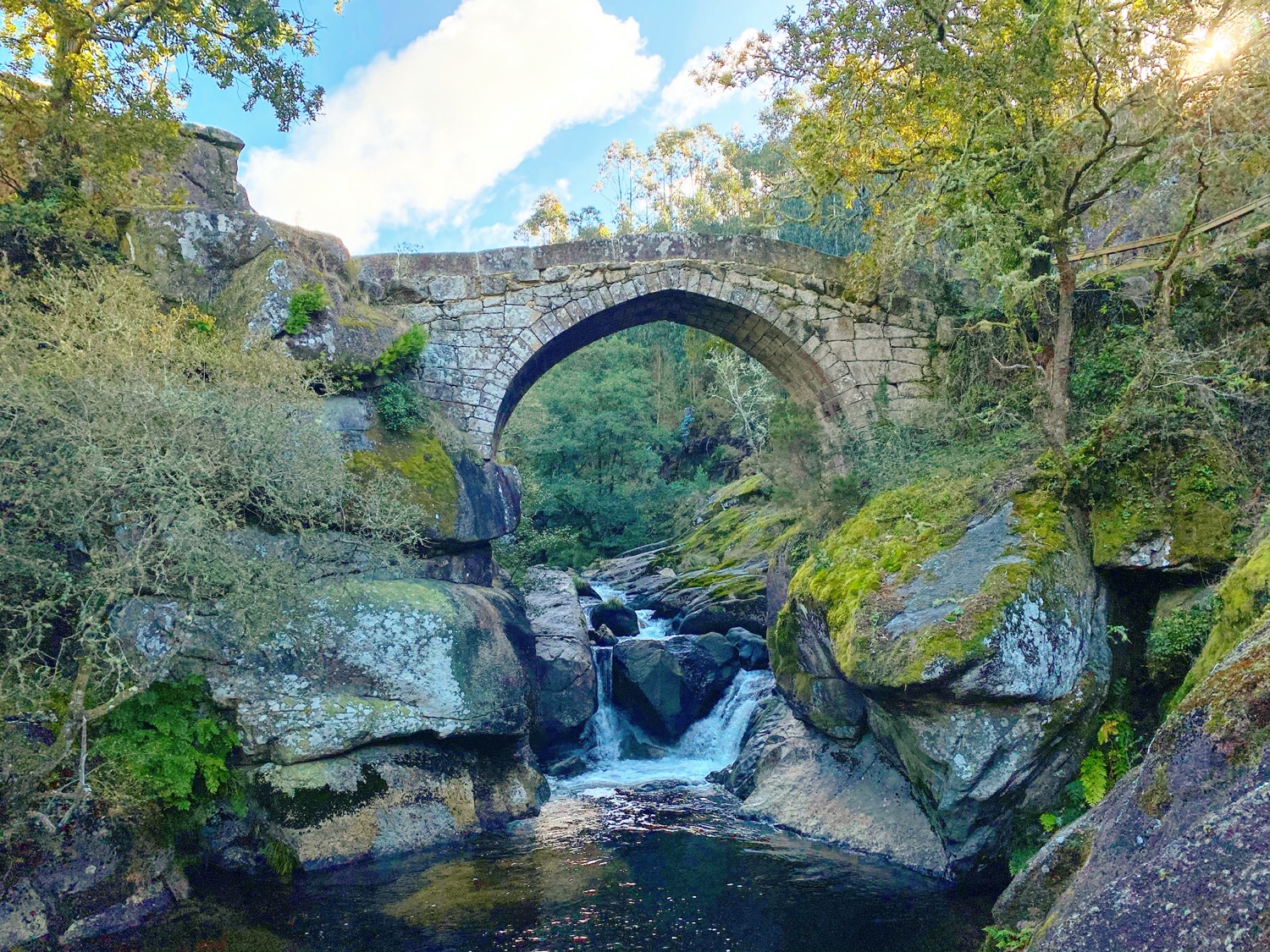 Puente del Río Almofrei Guíate Galicia