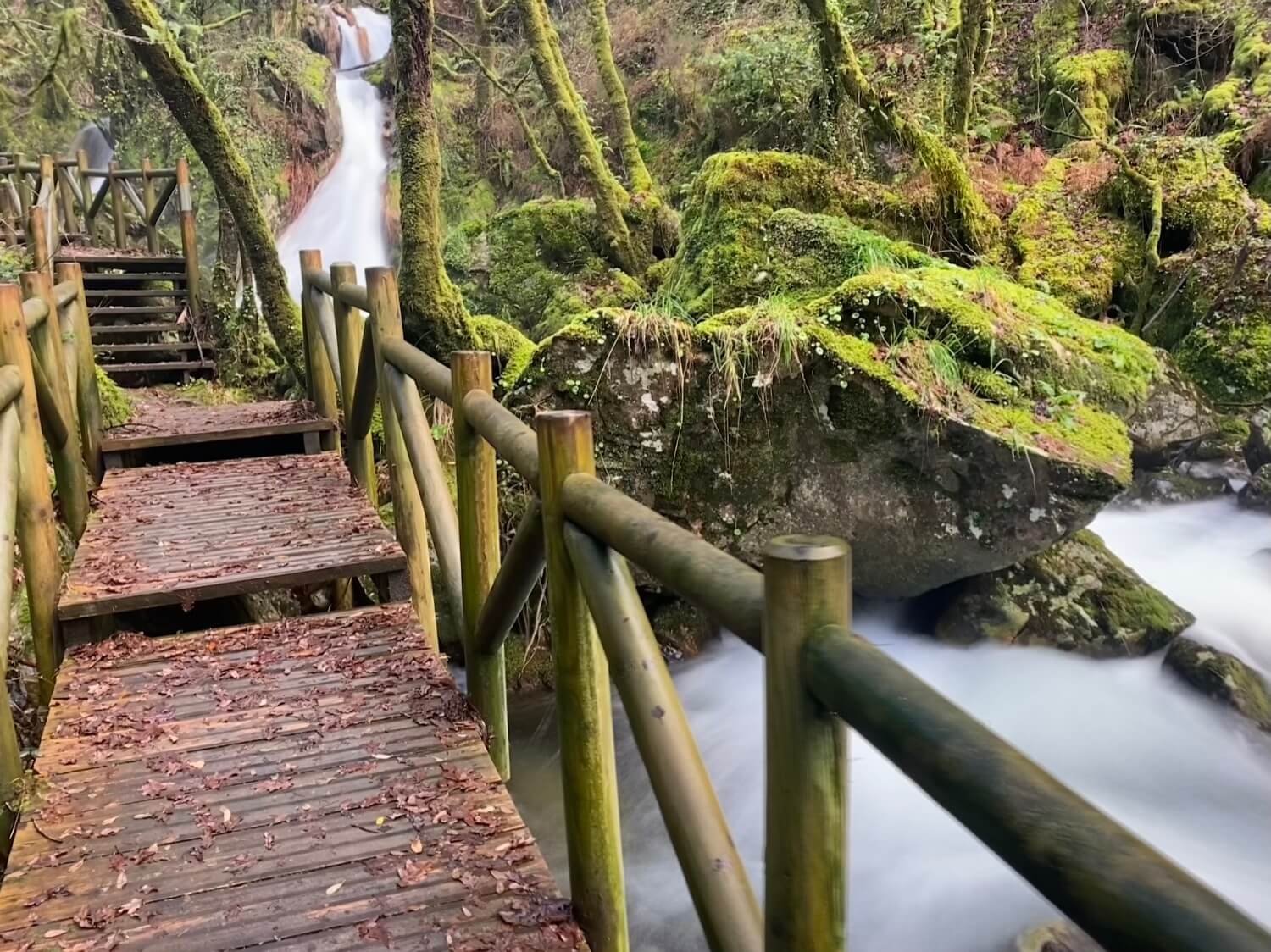 Cascada Raxoi Molinos Parafita Guíate Galicia