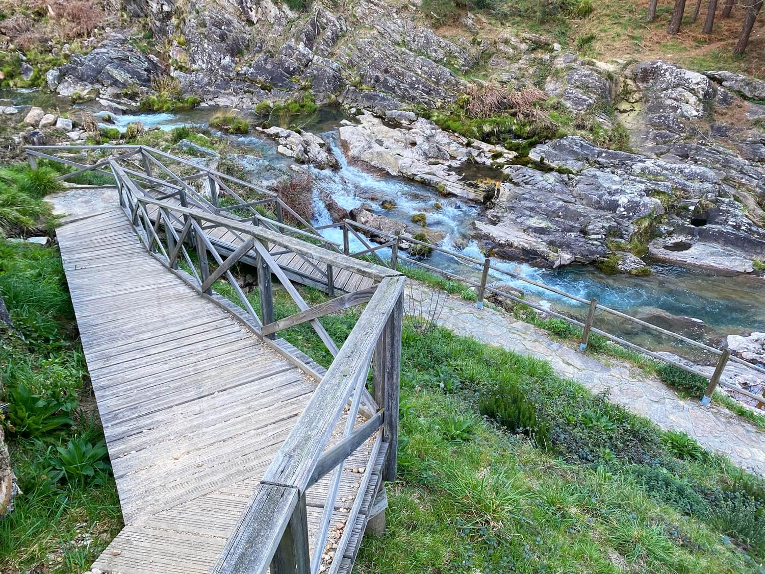 Pozo do Arco, Oia Guíate Galicia