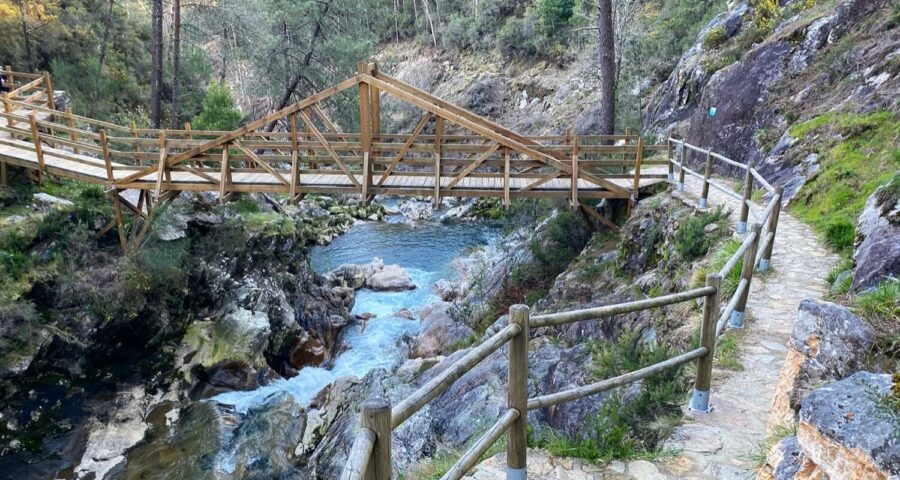 O Pozo Do Arco, El Enclave Más Asombroso De Oia