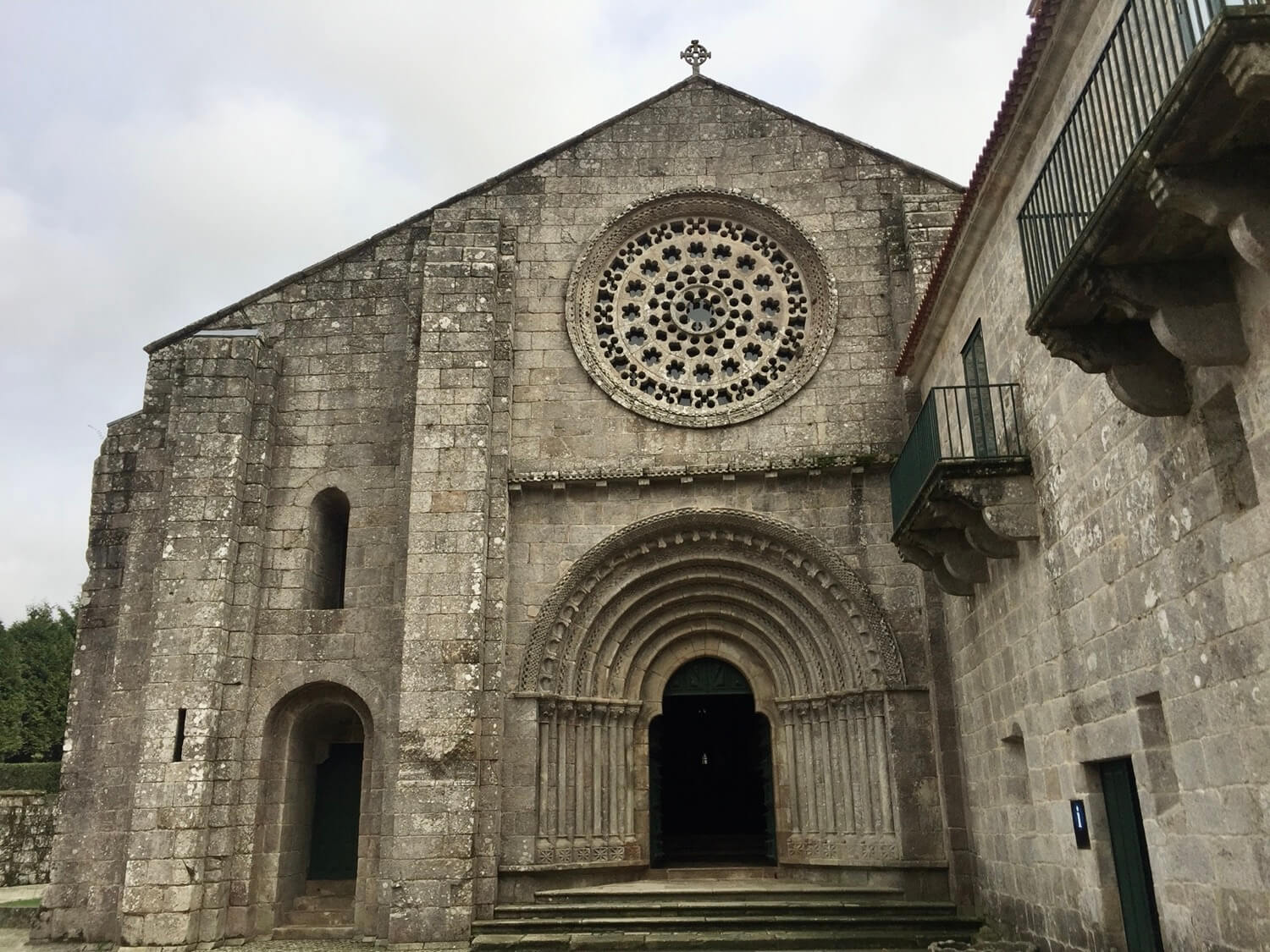 Monasterio de Armenteira Guíate Galicia