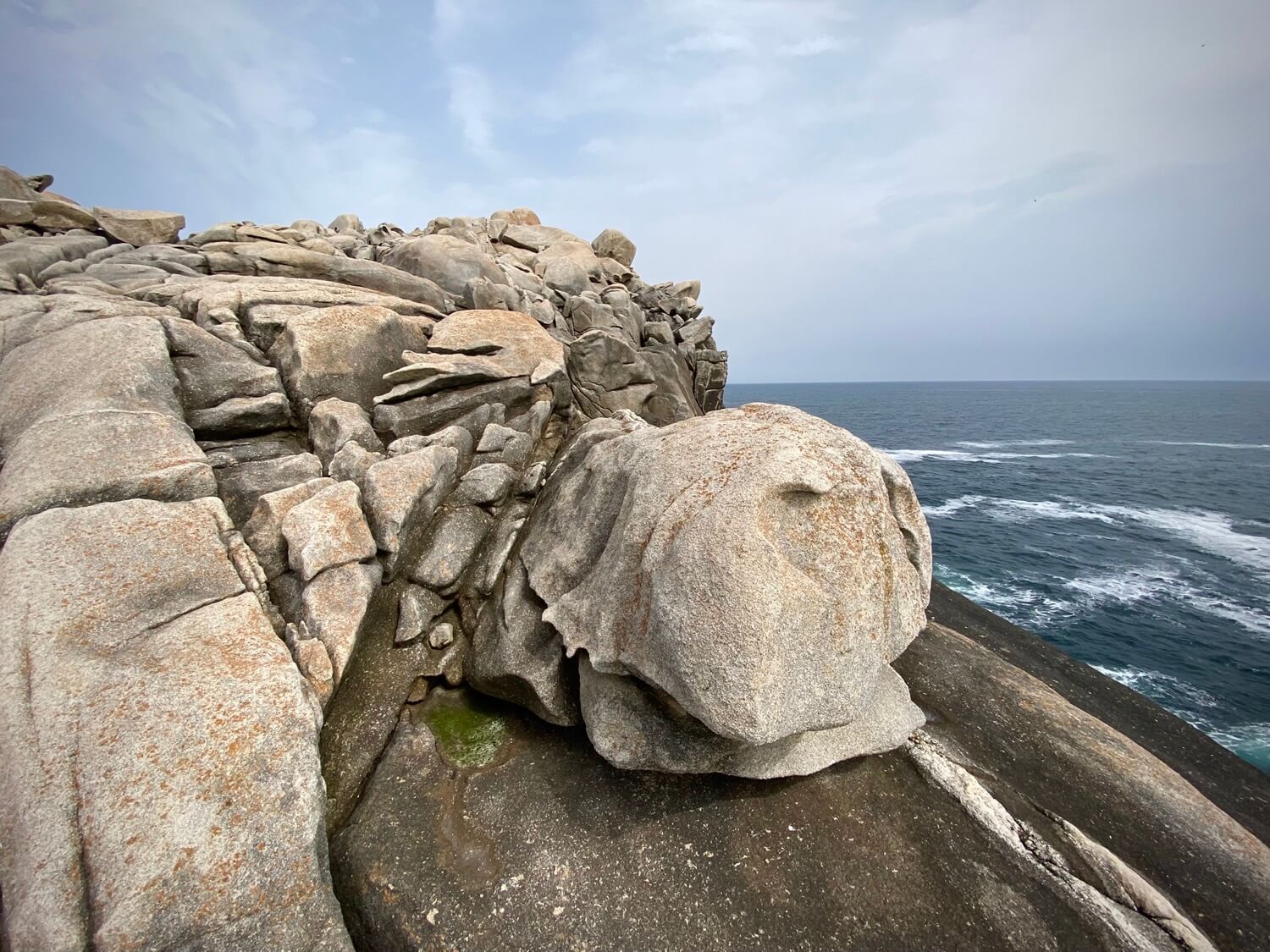 Acantilados de Papel, Xove Guíate Galicia