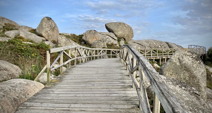 Pasarelas Pedras Negras Guíate Galicia