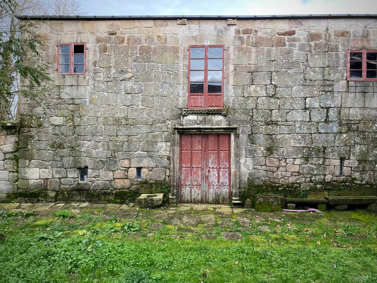 Colegiata de Xunqueira de Ambía Guíate Galicia